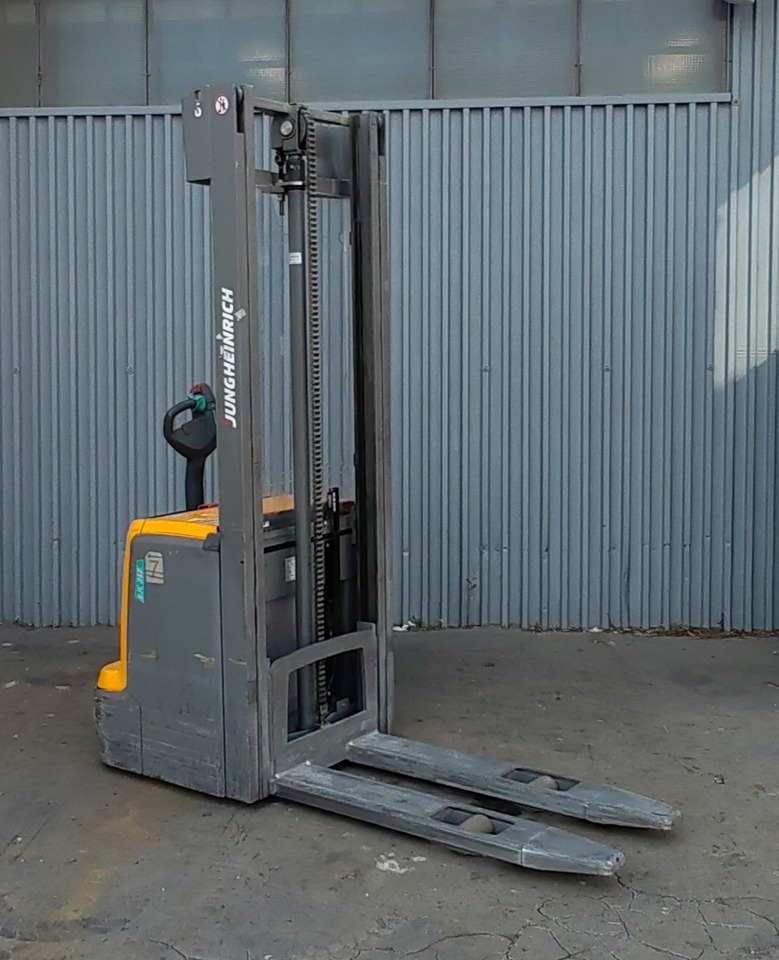 Jungheinrich EJC212 3.6m/ 2018yy/ 1574mh - Stacker: picture 2 Jungheinrich EJC212 3.6m/ 2018yy/ 1574mh - Stacker: picture 2