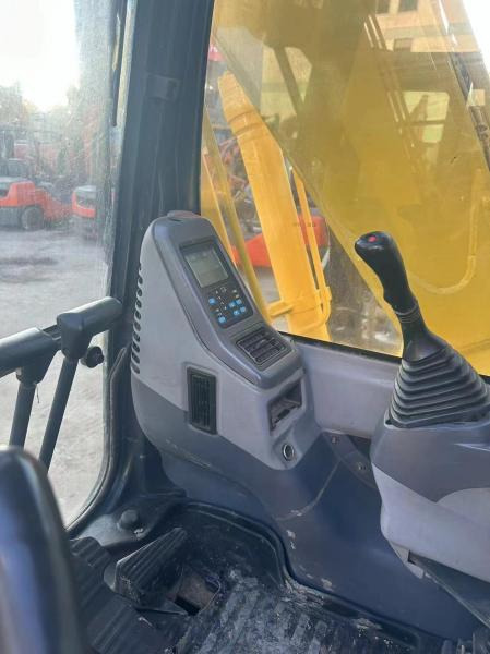 Komatsu pc130 - Crawler excavator: picture 3 Komatsu pc130 - Crawler excavator: picture 3