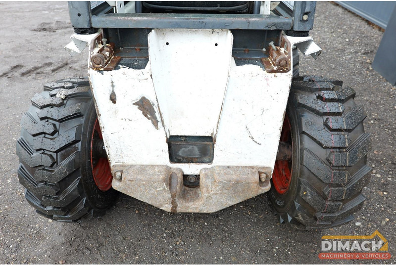 Bobcat S70 4x4 Schranklader met bak - snelwissel - NL machine - Kubota 3 cil. - nieuwe banden - Skid steer loader: picture 5 Bobcat S70 4x4 Schranklader met bak - snelwissel - NL machine - Kubota 3 cil. - nieuwe banden - Skid steer loader: picture 5