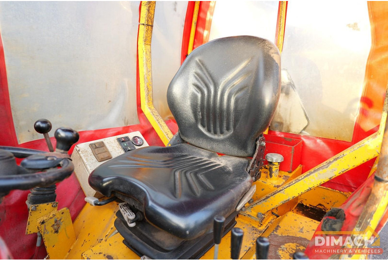 DAMCON Selector KLR700 Boomkwekerij bomenrooier - Deutz motor - NL machine - DAMCON - ( MDE ) 3 spades sets 4x4 - Harvester: picture 4 DAMCON Selector KLR700 Boomkwekerij bomenrooier - Deutz motor - NL machine - DAMCON - ( MDE ) 3 spades sets 4x4 - Harvester: picture 4