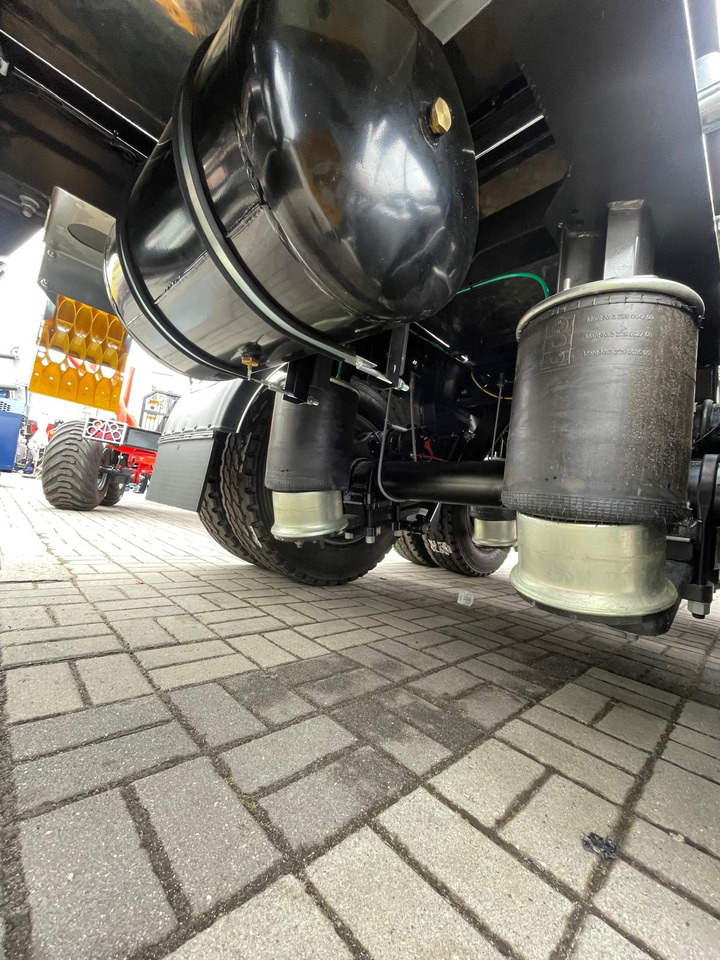 Hydrofast Przyczepa tandem od przewozu drewna na stanie / Timber tandem trailer in stock /Tandem-Anhänger aus Holz/ - Timber trailer: picture 5 Hydrofast Przyczepa tandem od przewozu drewna na stanie / Timber tandem trailer in stock /Tandem-Anhänger aus Holz/ - Timber trailer: picture 5