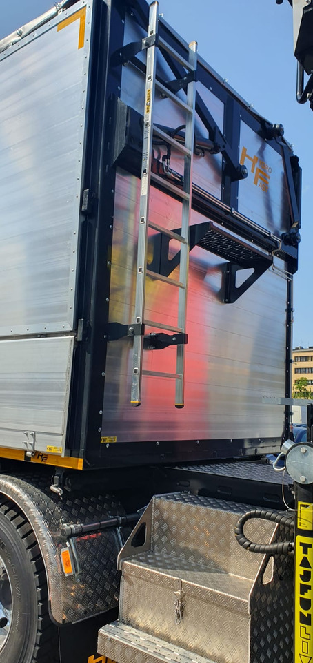 RENAULT C6x4 biomass transport tipper super structure body in stock / C6x4 Kippaufbau für Biomassetransport/ Benne basculante C6x4 pour le transport de biomasse / Carrocería basculante C6x4 para transporte - Timber truck: picture 5 RENAULT C6x4 biomass transport tipper super structure body in stock / C6x4 Kippaufbau für Biomassetransport/ Benne basculante C6x4 pour le transport de biomasse / Carrocería basculante C6x4 para transporte - Timber truck: picture 5