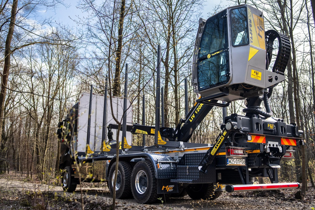 Renault Gama K 520 - Crane truck: picture 3 Renault Gama K 520 - Crane truck: picture 3