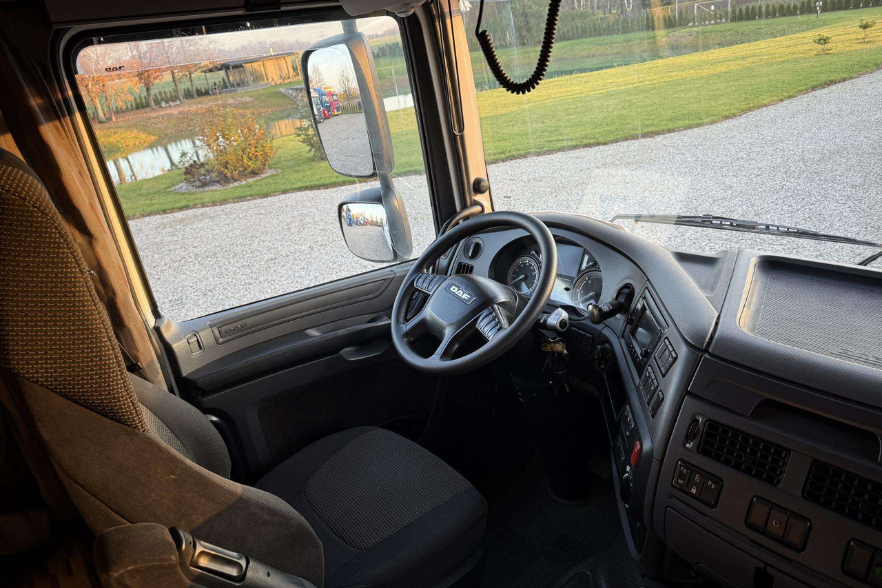 Autotransporter truck DAF XF 460: picture 10