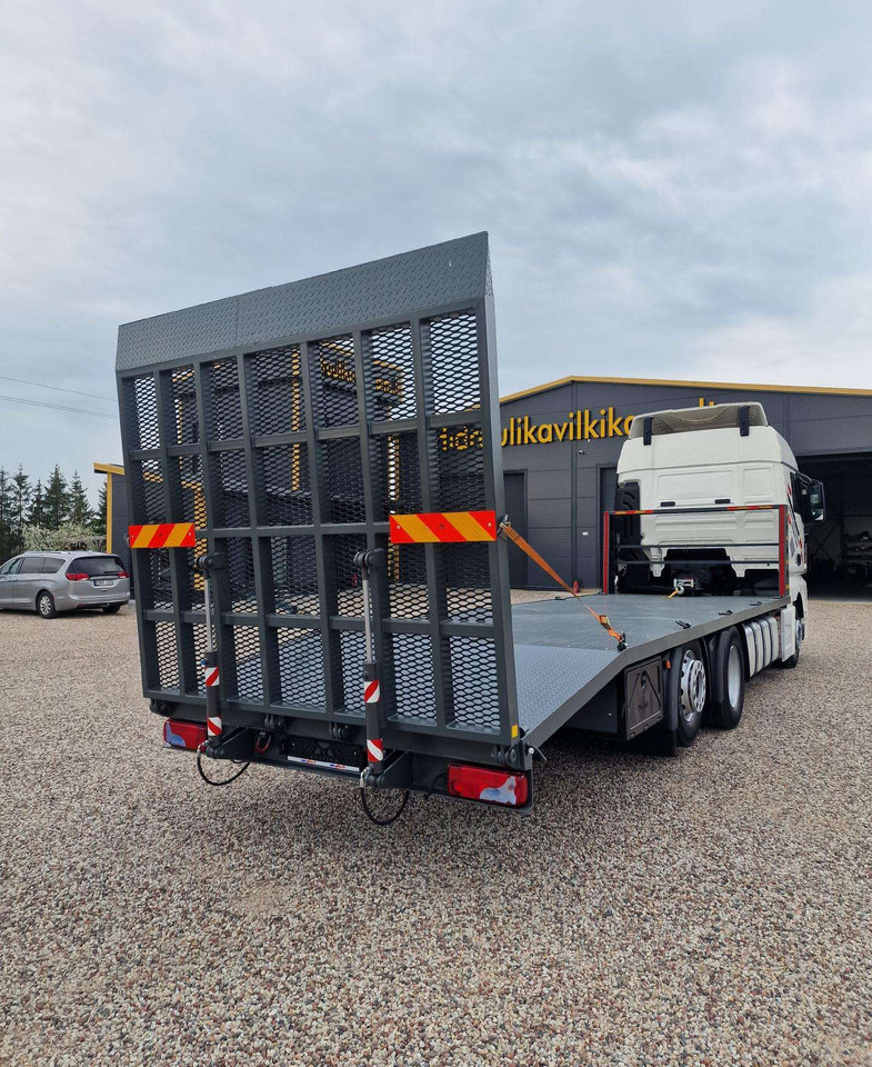 MAN TGX 26.420 - Tow truck: picture 3 MAN TGX 26.420 - Tow truck: picture 3