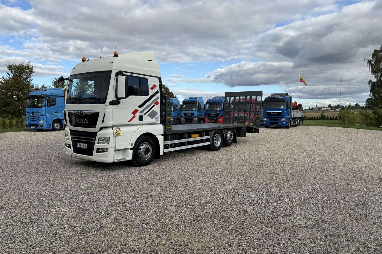 MAN TGX 26.420 - Autotransporter truck: picture 2 MAN TGX 26.420 - Autotransporter truck: picture 2