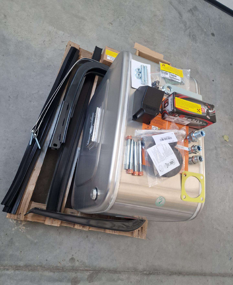 Scania Hidraulika GRS 905R - Spare parts for Truck: picture 2 Scania Hidraulika GRS 905R - Spare parts for Truck: picture 2