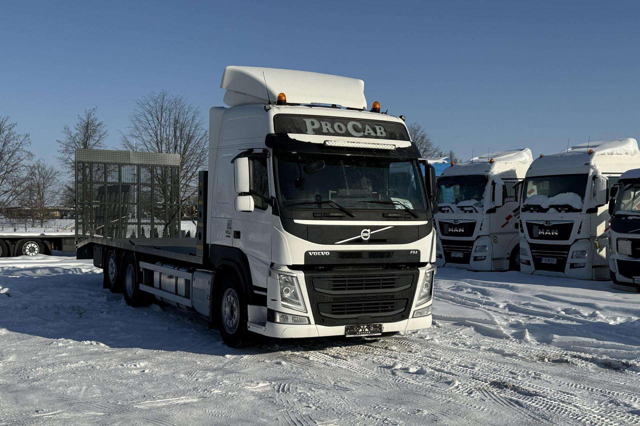 Volvo FM 460 - Autotransporter truck: picture 1 Volvo FM 460 - Autotransporter truck: picture 1