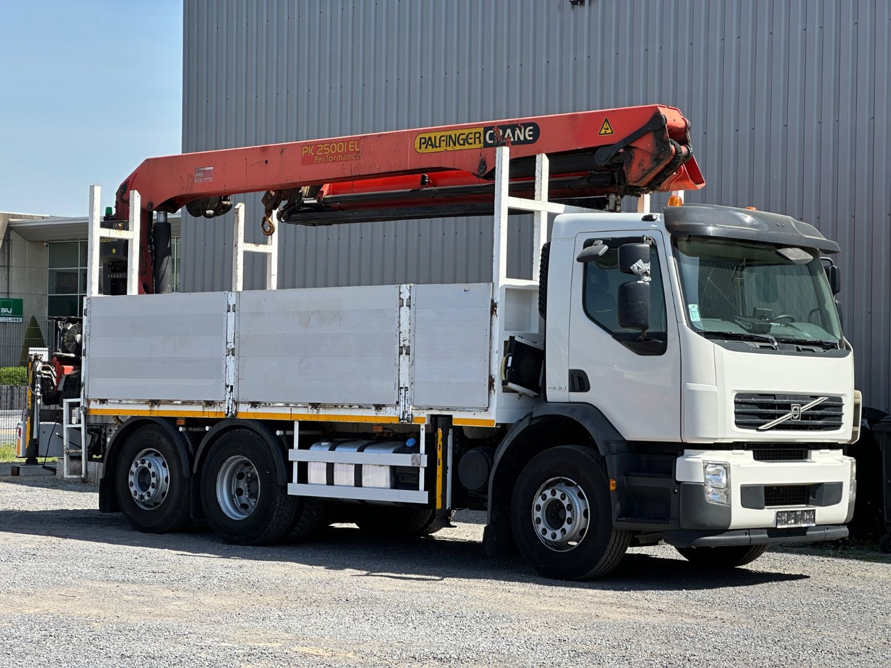 Volvo VOLVO FE 330 PALFINGER 25001 EL Performance - Crane truck: picture 2 Volvo VOLVO FE 330 PALFINGER 25001 EL Performance - Crane truck: picture 2