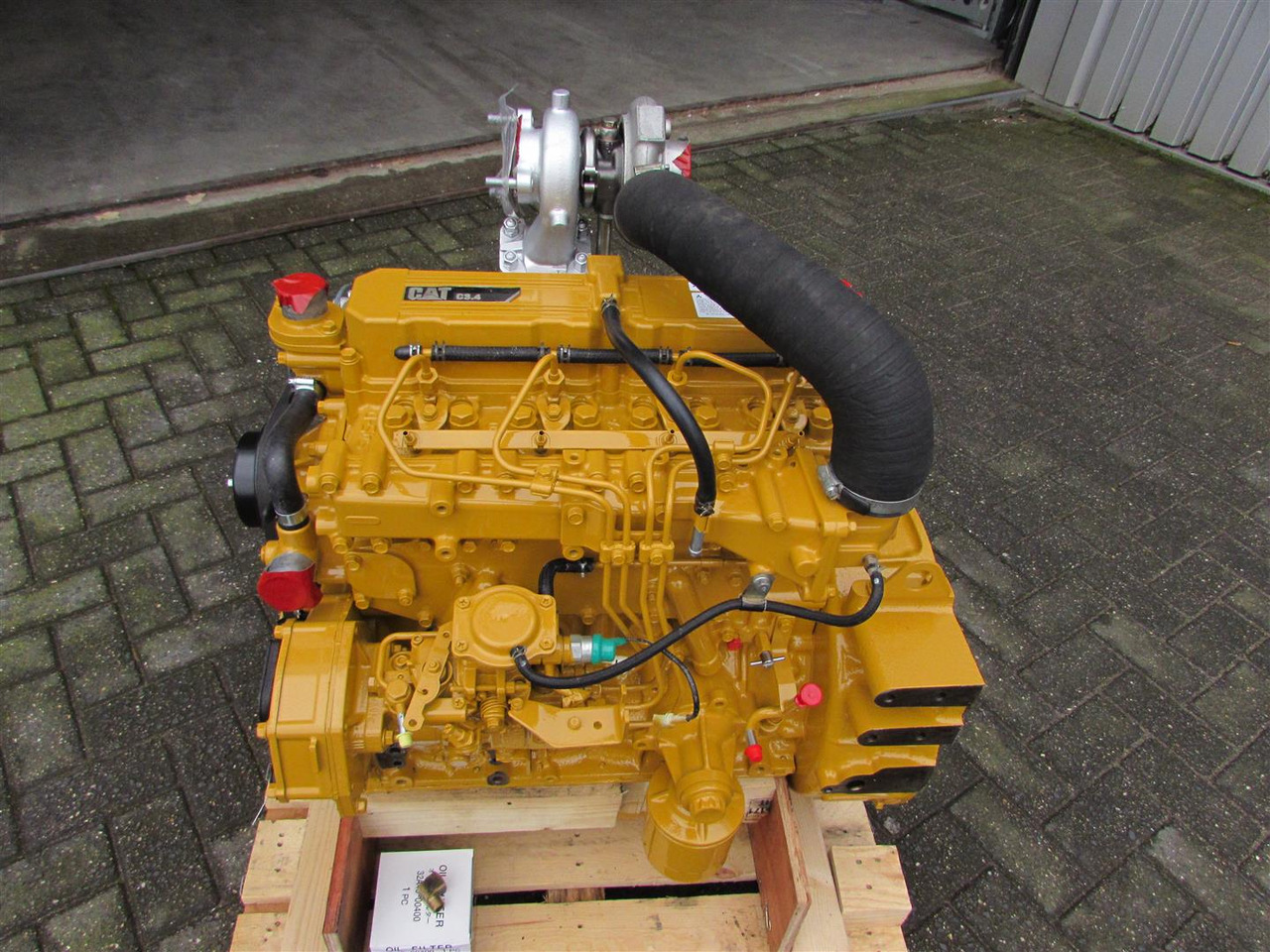 CATERPILLAR / MITSUBISHI RECON S4S-DT73CWL CAT C3.4 55kW-2500Rpm - Engine for Loader: picture 1 CATERPILLAR / MITSUBISHI RECON S4S-DT73CWL CAT C3.4 55kW-2500Rpm - Engine for Loader: picture 1