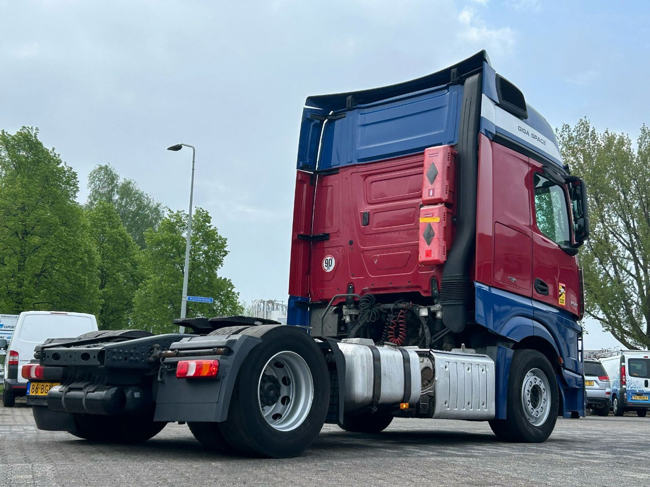 Mercedes-Benz Actros Euro 6 / BJ. 2015 / APK - Tractor unit: picture 3 Mercedes-Benz Actros Euro 6 / BJ. 2015 / APK - Tractor unit: picture 3