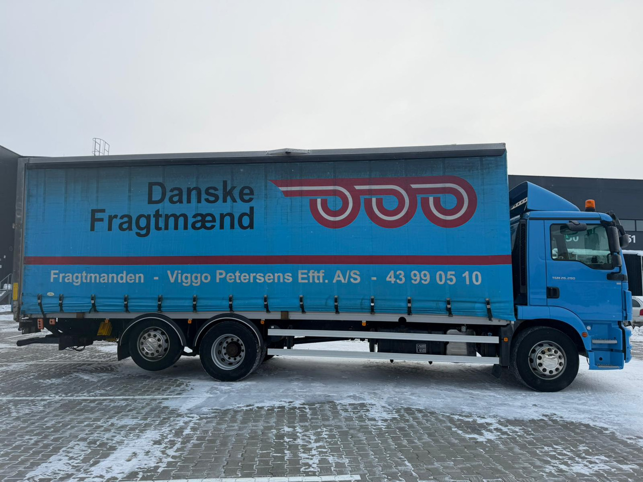 MAN TGM 26.290 - Curtain side truck: picture 3 MAN TGM 26.290 - Curtain side truck: picture 3