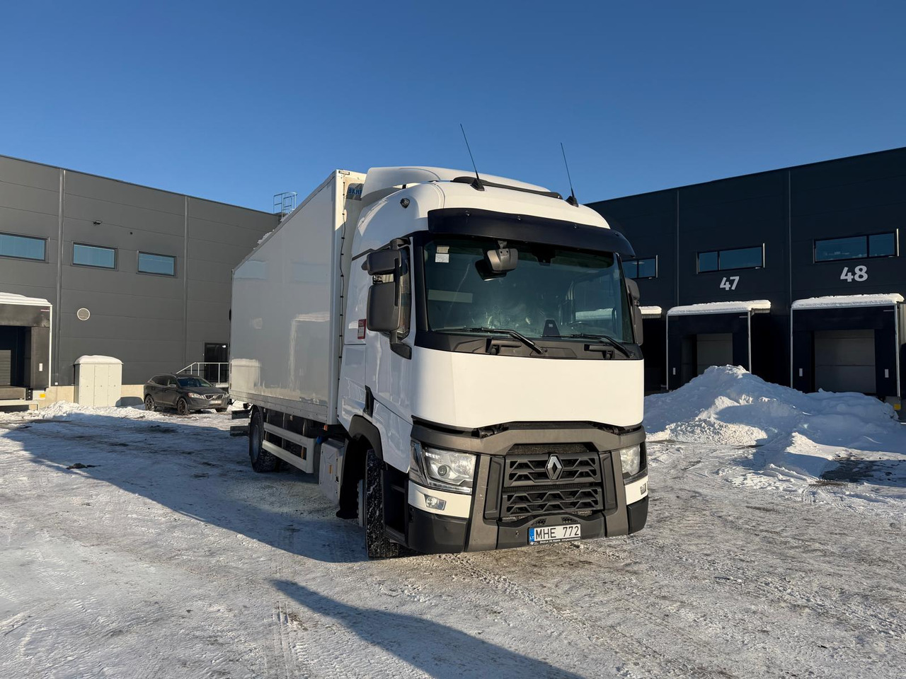 RENAULT T380 - Isothermal truck: picture 2 RENAULT T380 - Isothermal truck: picture 2