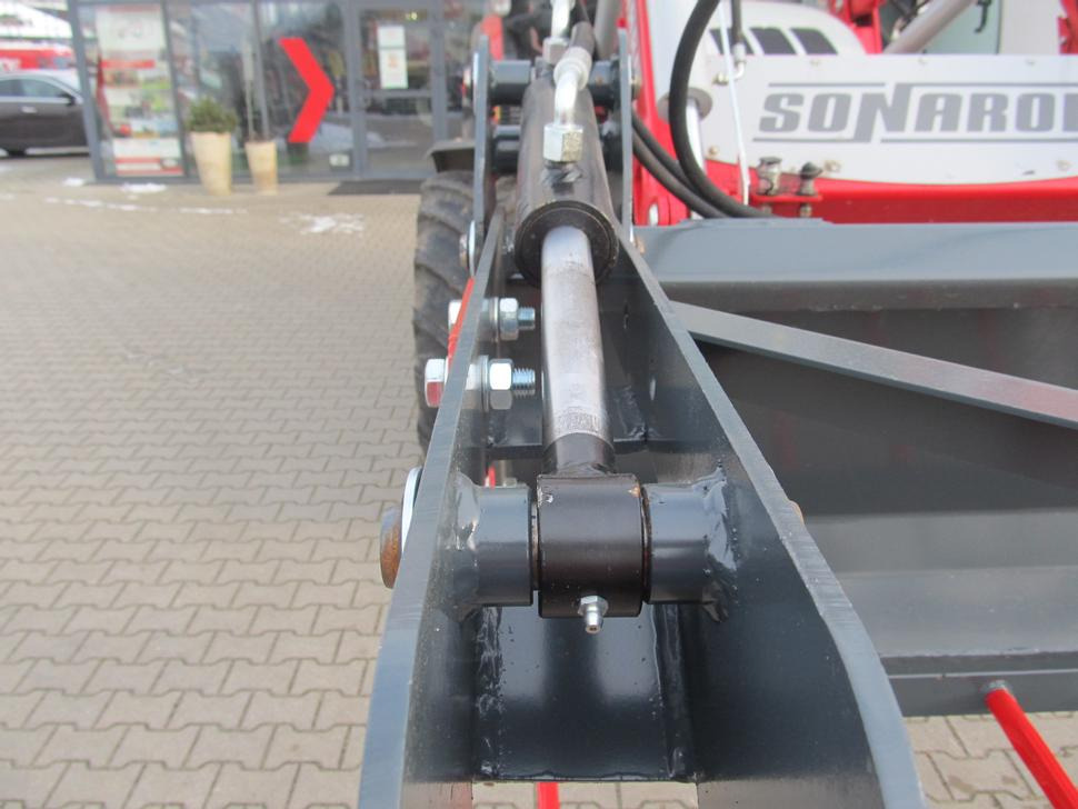 Lauderof Krokodilschaufel / Manure grab / Krokodyl / Grappin à fumier / Pinze per letame / Захват для органического удобрения / Chwytak do obornika 1,8 m - Clamp for Farm tractor: picture 4 Lauderof Krokodilschaufel / Manure grab / Krokodyl / Grappin à fumier / Pinze per letame / Захват для органического удобрения / Chwytak do obornika 1,8 m - Clamp for Farm tractor: picture 4