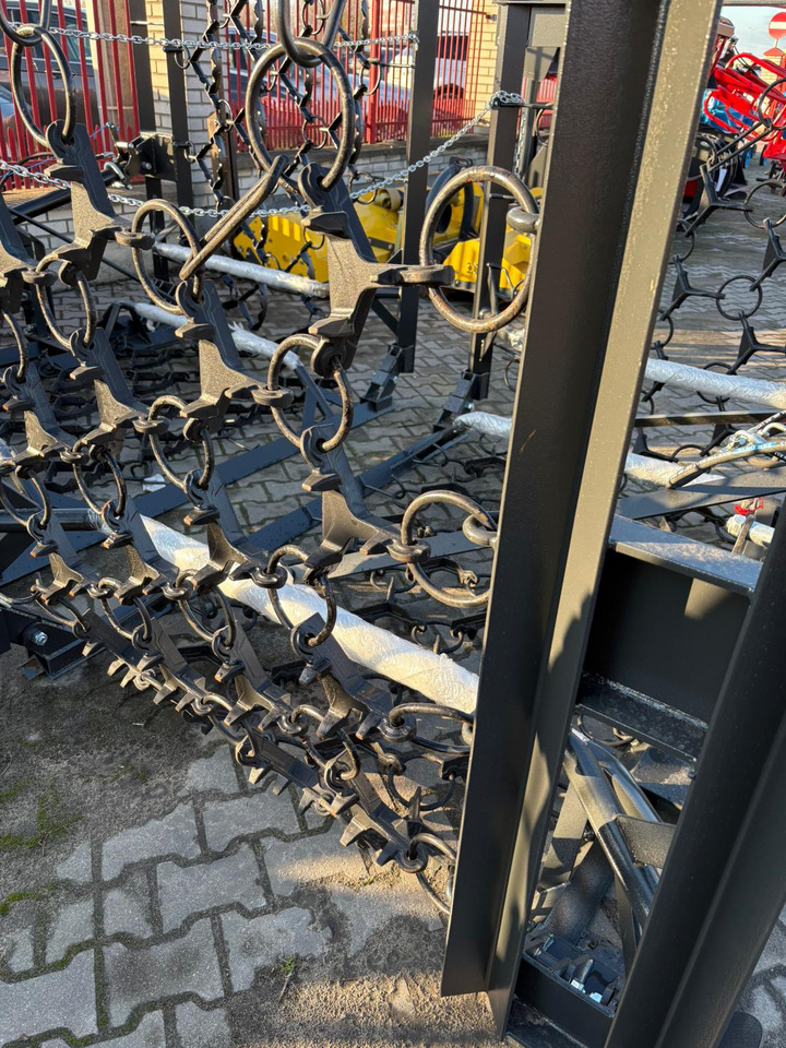 METAL-TECHNIK Wiesenegge / Meadow harrow / Herse de prairie / Strigliatrice / Полевая волокуша / Włóka łąkowa 4 m - Chain harrow: picture 3 METAL-TECHNIK Wiesenegge / Meadow harrow / Herse de prairie / Strigliatrice / Полевая волокуша / Włóka łąkowa 4 m - Chain harrow: picture 3