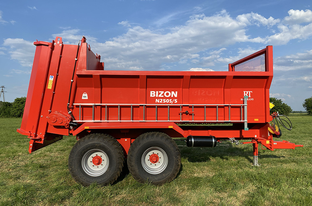 Roltrans Miststreuer / Manure spreader / Epandeur à fumier / Spandiletame / Разбрасыватель органических удобрений / Rozrzutnik obornika N250S/5 10 t - Manure spreader: picture 3 Roltrans Miststreuer / Manure spreader / Epandeur à fumier / Spandiletame / Разбрасыватель органических удобрений / Rozrzutnik obornika N250S/5 10 t - Manure spreader: picture 3