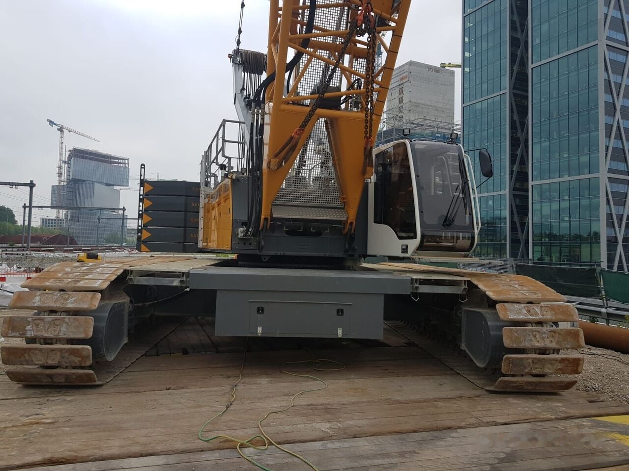Liebherr LR 1160 - Crawler crane: picture 1 Liebherr LR 1160 - Crawler crane: picture 1