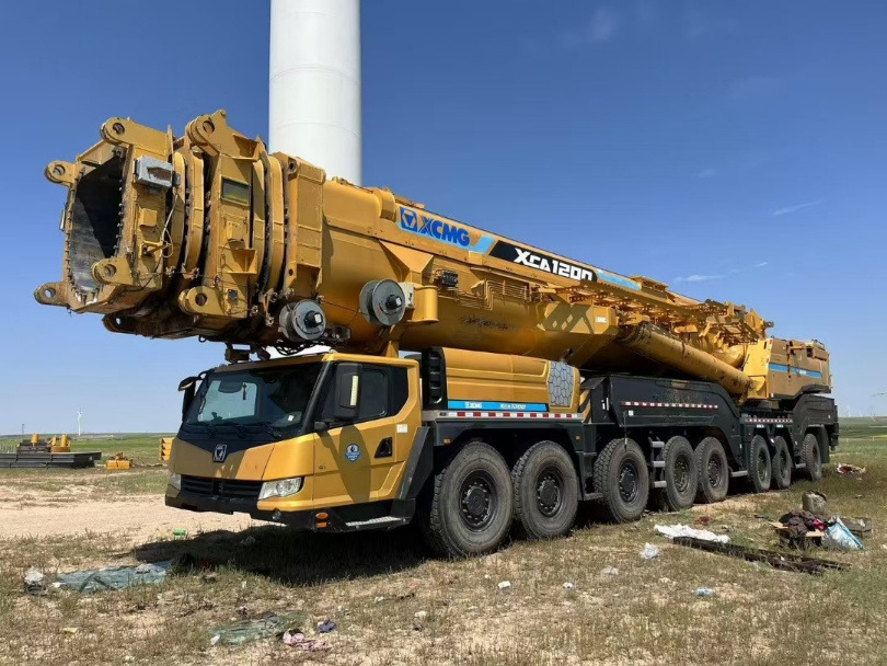 XCMG XCA1200 - All terrain crane: picture 1 XCMG XCA1200 - All terrain crane: picture 1