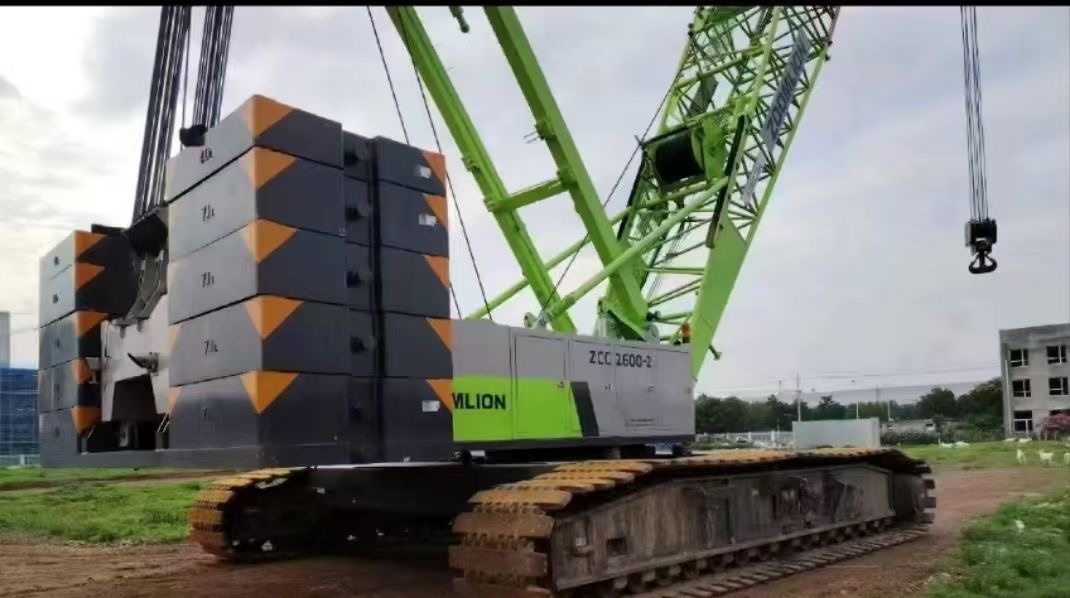 ZOOMLION ZCC260 - Crawler crane: picture 2 ZOOMLION ZCC260 - Crawler crane: picture 2