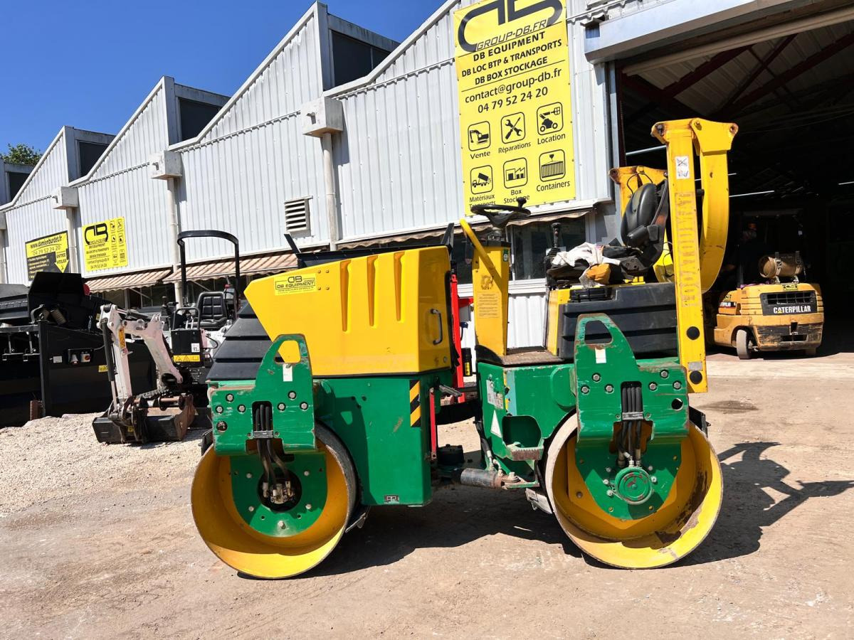 Ammann AV26-2 COMPACTEUR ROULEAU TANDEM VIBRANT ARTICULÉ - Road roller: picture 2 Ammann AV26-2 COMPACTEUR ROULEAU TANDEM VIBRANT ARTICULÉ - Road roller: picture 2