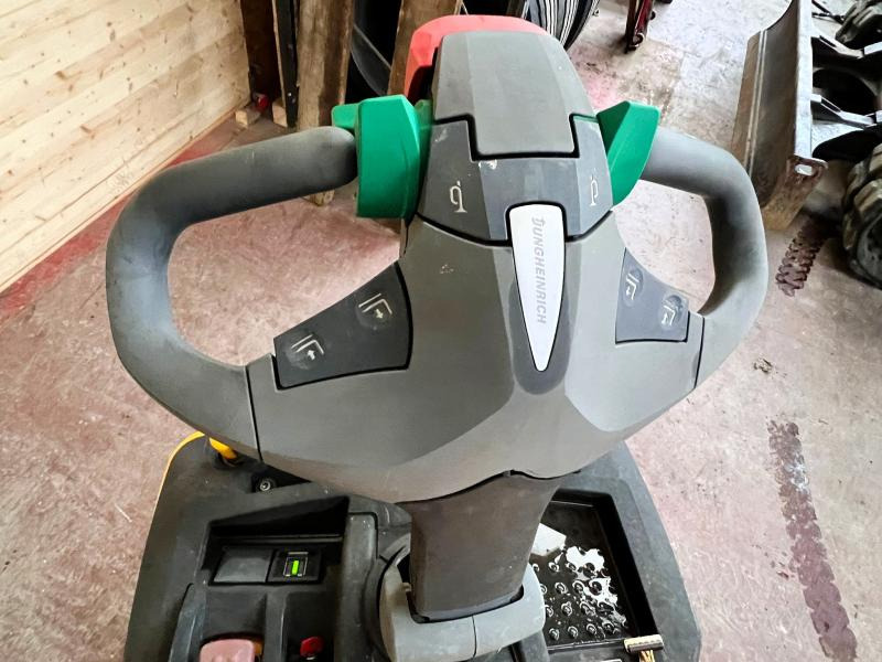 Jungheinrich ERE225 Gerbeur transpalette électrique - Stacker: picture 5 Jungheinrich ERE225 Gerbeur transpalette électrique - Stacker: picture 5