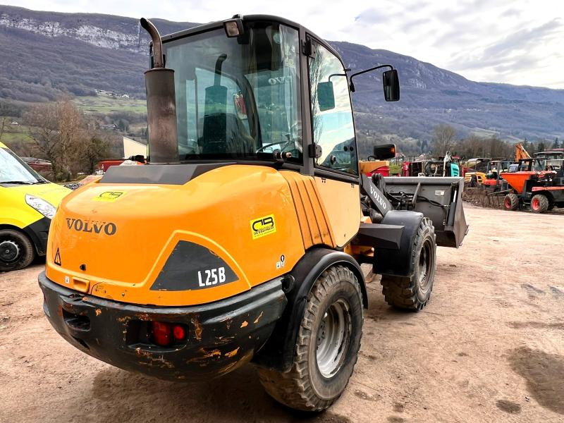 Volvo L25B-P CHARGEUSE SUR PNEUS 5T - Wheel loader: picture 5 Volvo L25B-P CHARGEUSE SUR PNEUS 5T - Wheel loader: picture 5
