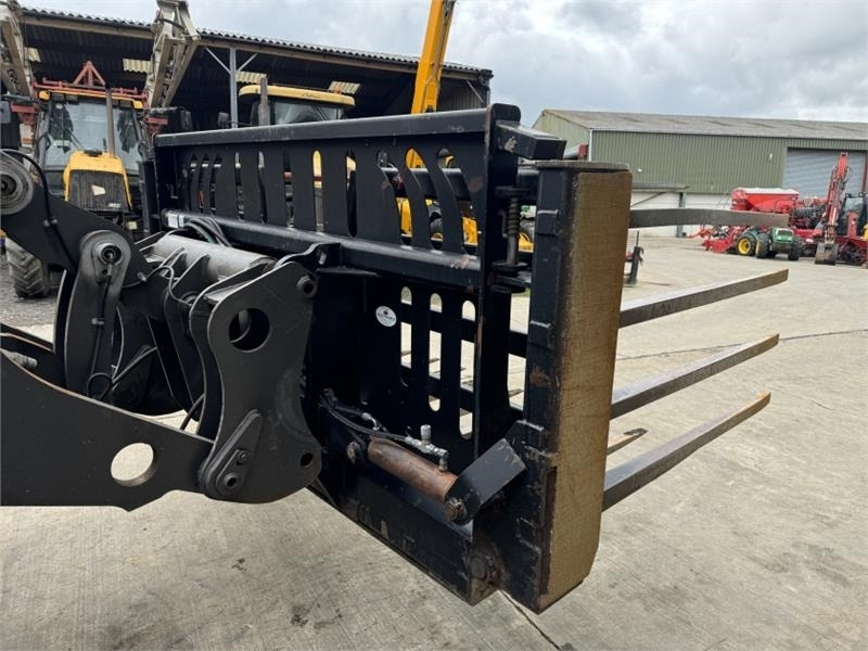 Albutt B916HX Buck Rake - Self-loading wagon: picture 5 Albutt B916HX Buck Rake - Self-loading wagon: picture 5