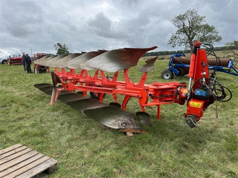 Kuhn Multi-Master 153 6 Furrow Plough - Plow: picture 1 Kuhn Multi-Master 153 6 Furrow Plough - Plow: picture 1