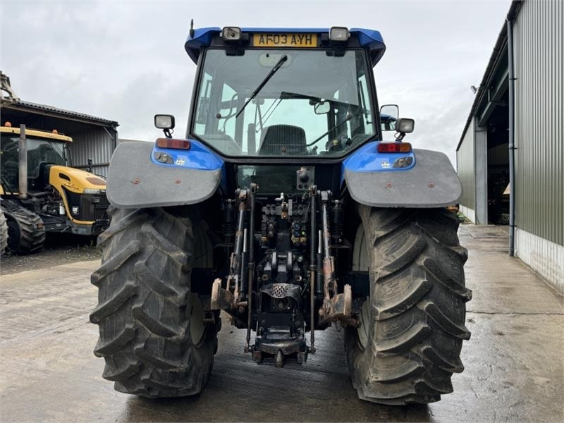 New Holland TM190 - Farm tractor: picture 5 New Holland TM190 - Farm tractor: picture 5