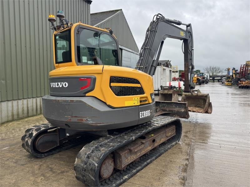 Volvo ECR88D Rubber Track Digger - Articulated dumper: picture 2 Volvo ECR88D Rubber Track Digger - Articulated dumper: picture 2