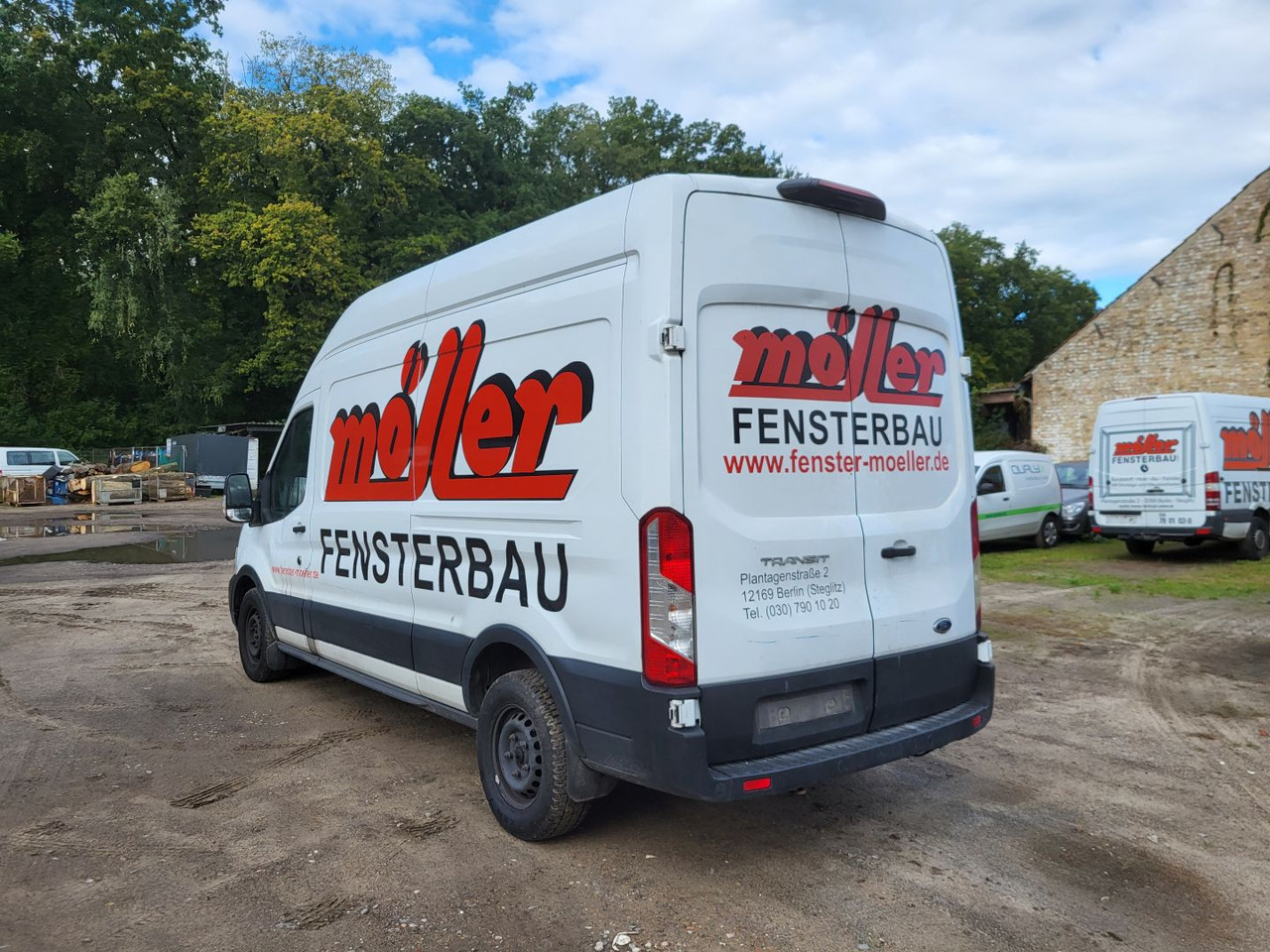 FORD Transit 350 - Commercial vehicle: picture 4 FORD Transit 350 - Commercial vehicle: picture 4