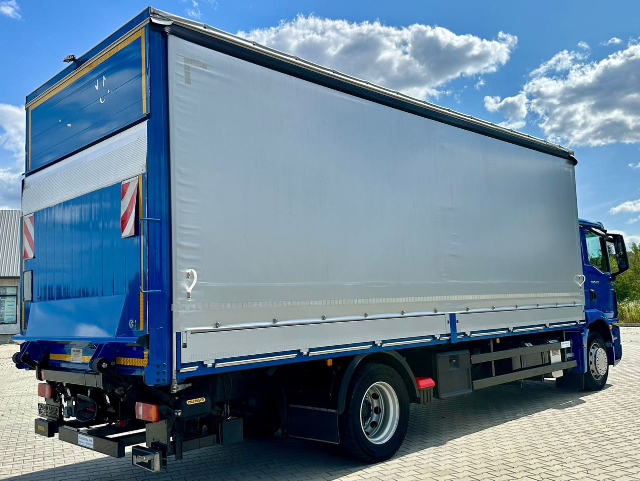 MAN TGM 15.290 / FIRANKA / WINDA / AUTOMAT / 2021 ROK / 18 EUROPALET / 15 T DMC - Curtain side truck: picture 4 MAN TGM 15.290 / FIRANKA / WINDA / AUTOMAT / 2021 ROK / 18 EUROPALET / 15 T DMC - Curtain side truck: picture 4