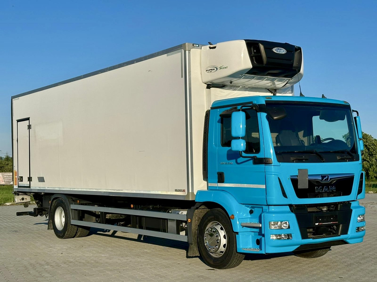 MAN TGM 18.290 / CHŁODNIA / WINDA / 20 EUROPALET / 8.2 M DŁUGOŚCI / 2018 ROK / 410 TYS KM - Refrigerator truck: picture 1 MAN TGM 18.290 / CHŁODNIA / WINDA / 20 EUROPALET / 8.2 M DŁUGOŚCI / 2018 ROK / 410 TYS KM - Refrigerator truck: picture 1