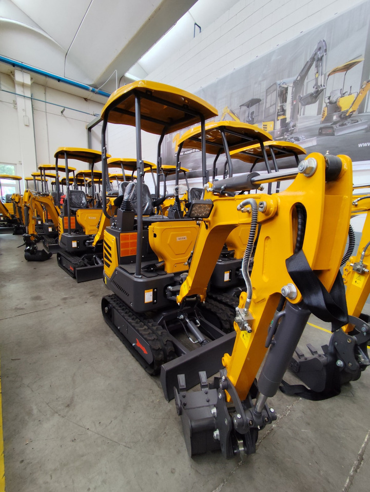 Müller Machinery Diesel Mini excavator 1.2 Tons - Müller Machinery MB 12 - SH - Mini excavator: picture 1 Müller Machinery Diesel Mini excavator 1.2 Tons - Müller Machinery MB 12 - SH - Mini excavator: picture 1