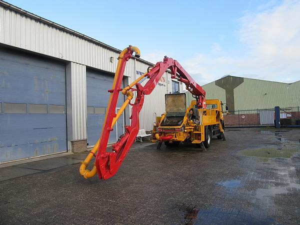 PUTZMEISTER M20.4 - MB 1929 4x2 - Concrete pump truck: picture 4 PUTZMEISTER M20.4 - MB 1929 4x2 - Concrete pump truck: picture 4