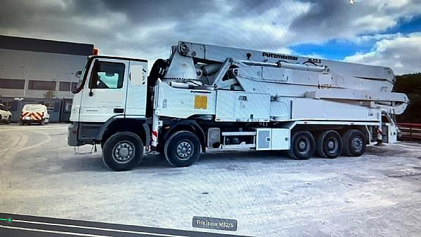 PUTZMEISTER M52/5 MB/ACTROS - Concrete pump truck: picture 1 PUTZMEISTER M52/5 MB/ACTROS - Concrete pump truck: picture 1
