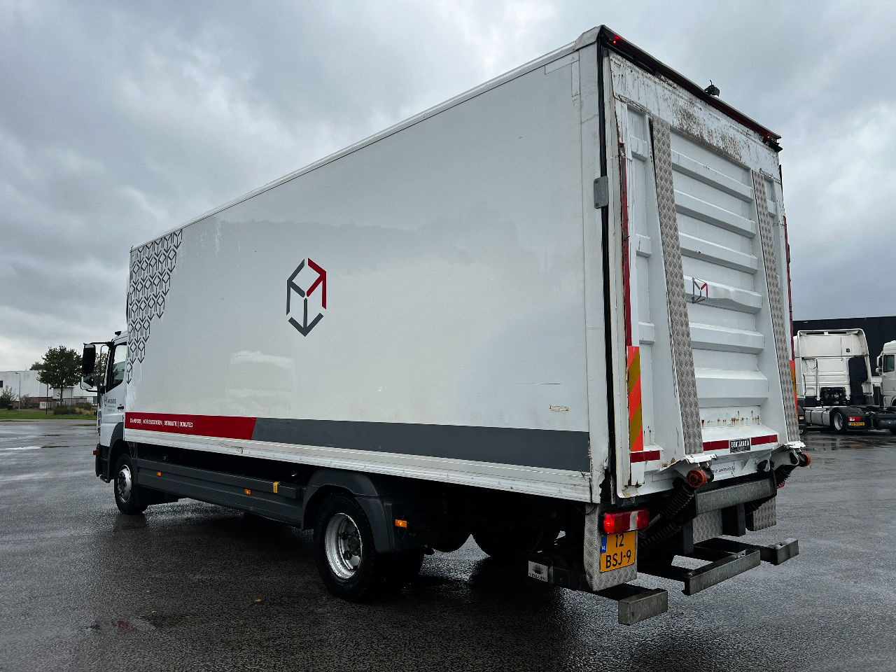 Mercedes-Benz Atego 1218 Euro 6, Full steel suspension - Box truck: picture 4 Mercedes-Benz Atego 1218 Euro 6, Full steel suspension - Box truck: picture 4