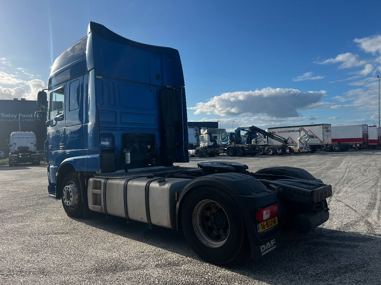 DAF XF 460 SSC, NL Truck - Tractor unit: picture 4 DAF XF 460 SSC, NL Truck - Tractor unit: picture 4