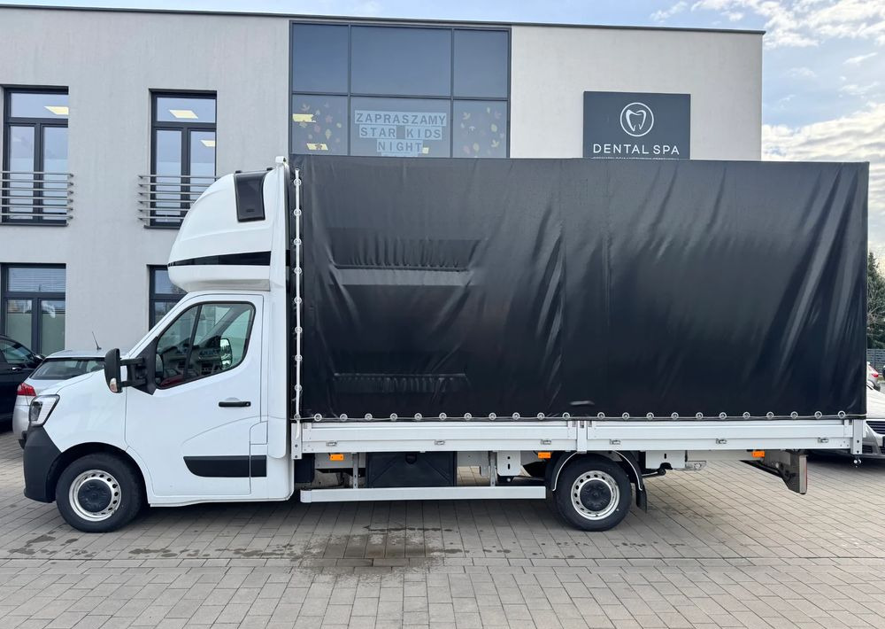 Renault Master - Curtain side van: picture 4 Renault Master - Curtain side van: picture 4