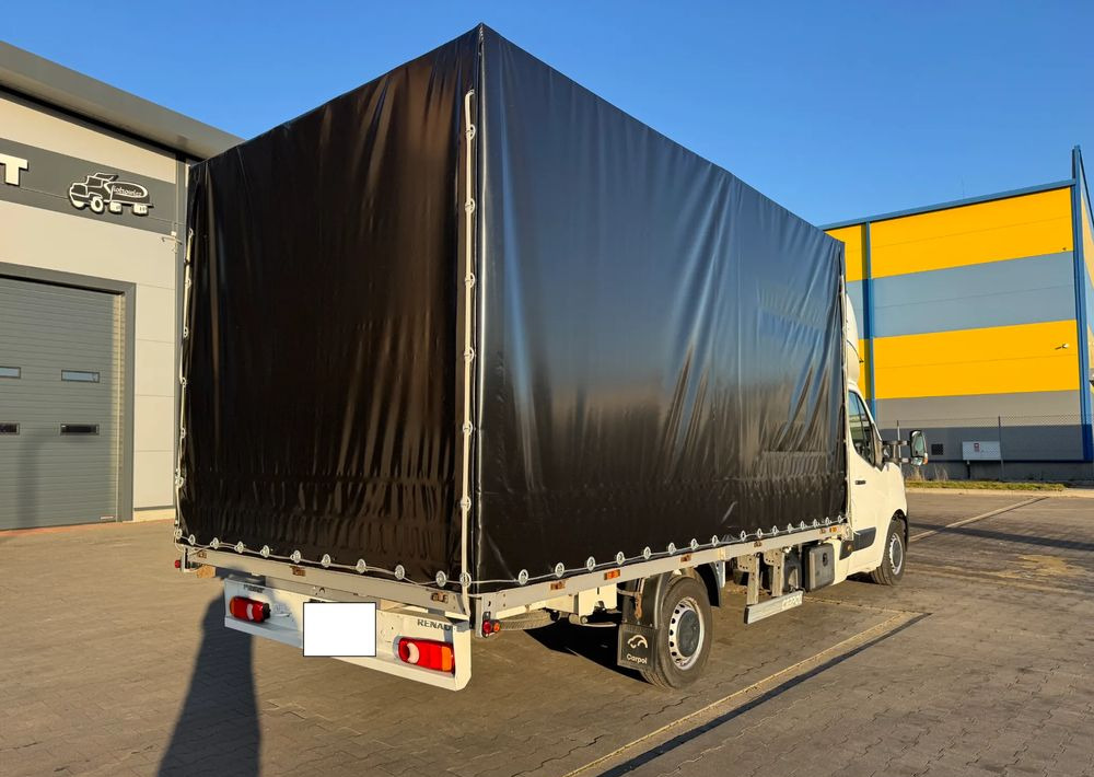 Renault Master - Curtain side van: picture 5 Renault Master - Curtain side van: picture 5