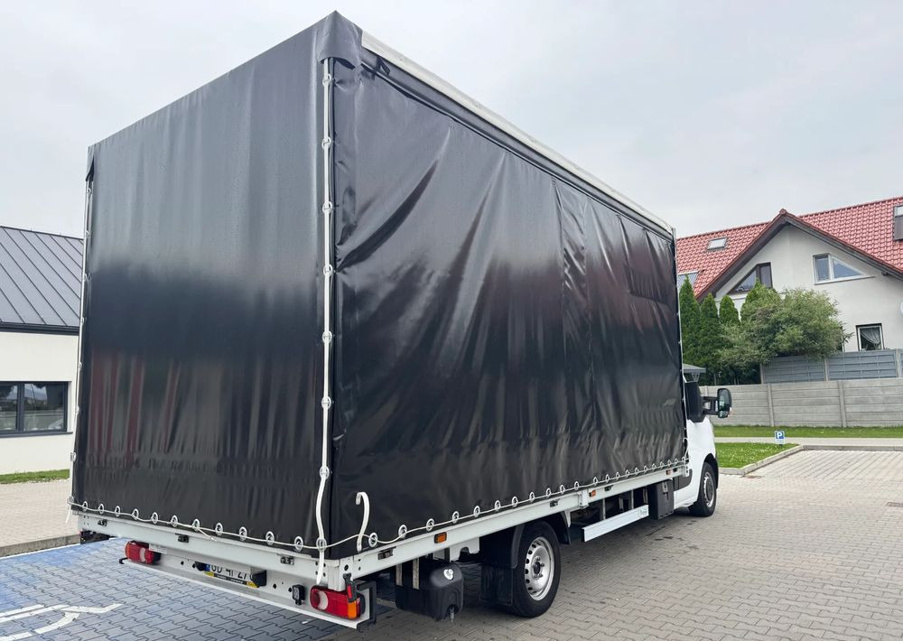 Renault Master - Curtain side van: picture 5 Renault Master - Curtain side van: picture 5