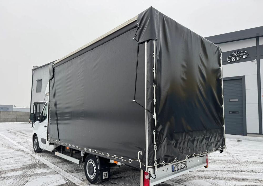 Renault Master - Curtain side van: picture 5 Renault Master - Curtain side van: picture 5