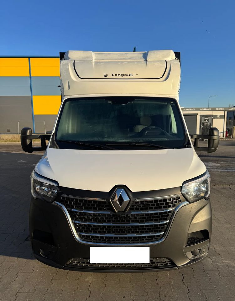 Renault Master - Curtain side van: picture 2 Renault Master - Curtain side van: picture 2