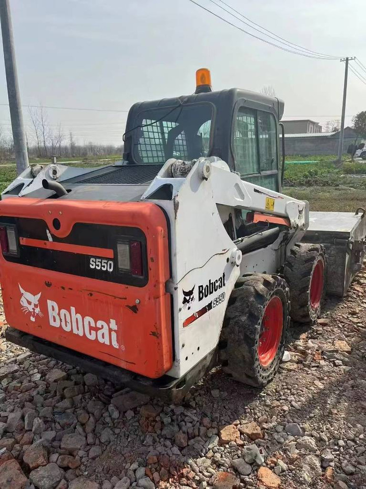 Bobcat S 550 - Wheel loader: picture 1 Bobcat S 550 - Wheel loader: picture 1