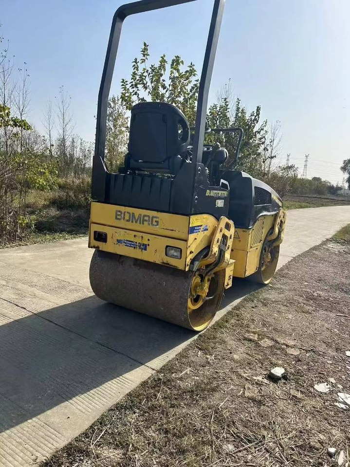 Bomag BW 100 AD - Road roller: picture 2 Bomag BW 100 AD - Road roller: picture 2