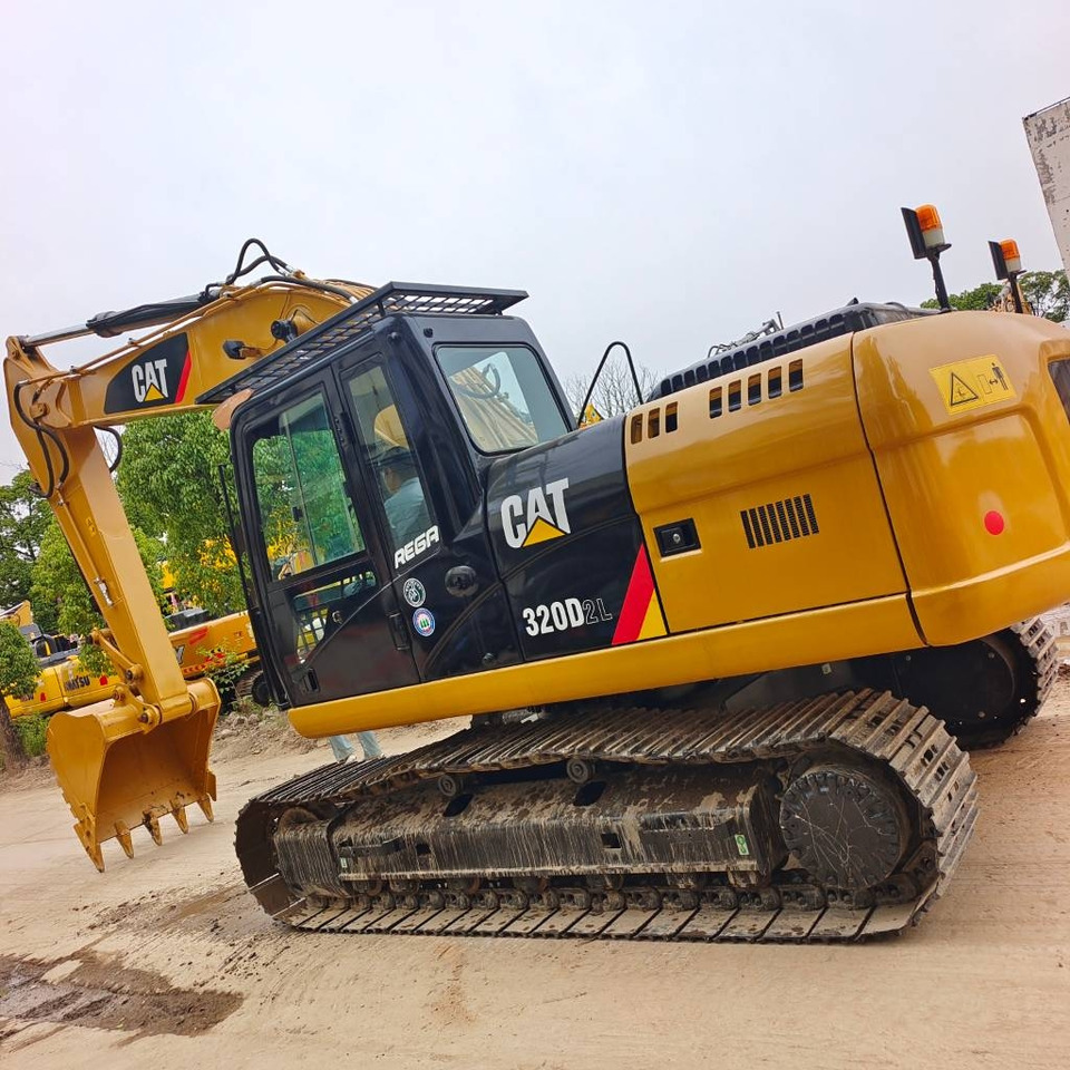 CAT 320 D - Crawler excavator: picture 1 CAT 320 D - Crawler excavator: picture 1