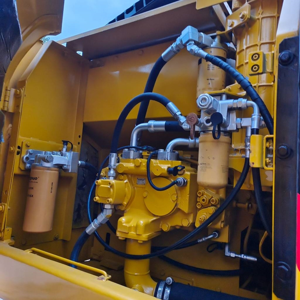 Crawler excavator CAT 323: picture 14