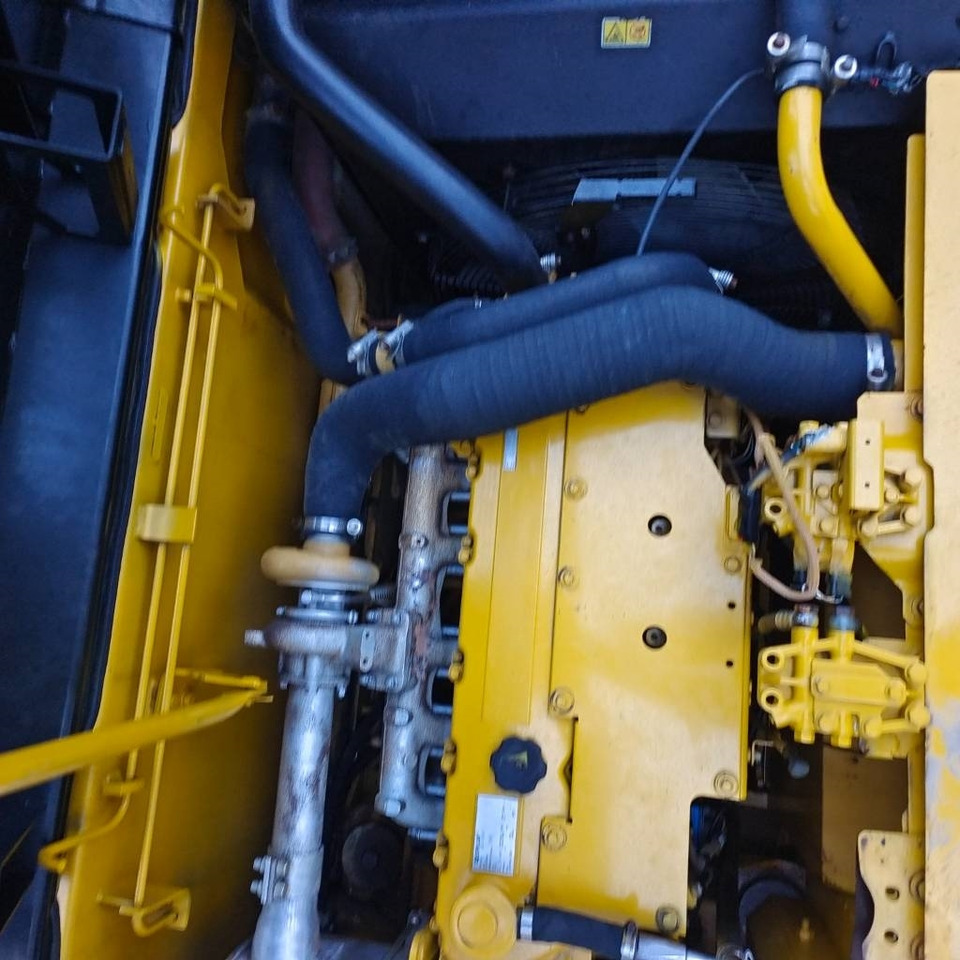 Crawler excavator CAT 323: picture 25