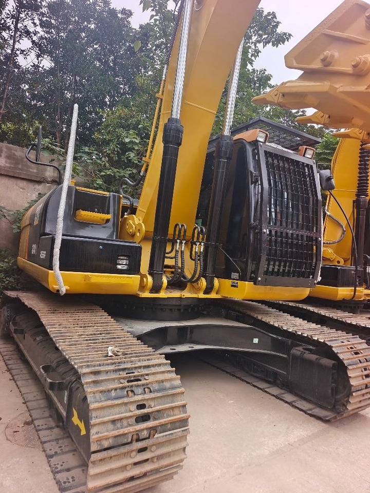 CAT 324 D - Crawler excavator: picture 2 CAT 324 D - Crawler excavator: picture 2