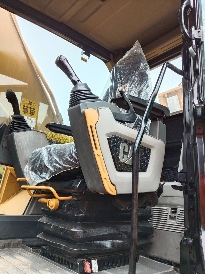 CAT 330GC - Crawler excavator: picture 3 CAT 330GC - Crawler excavator: picture 3